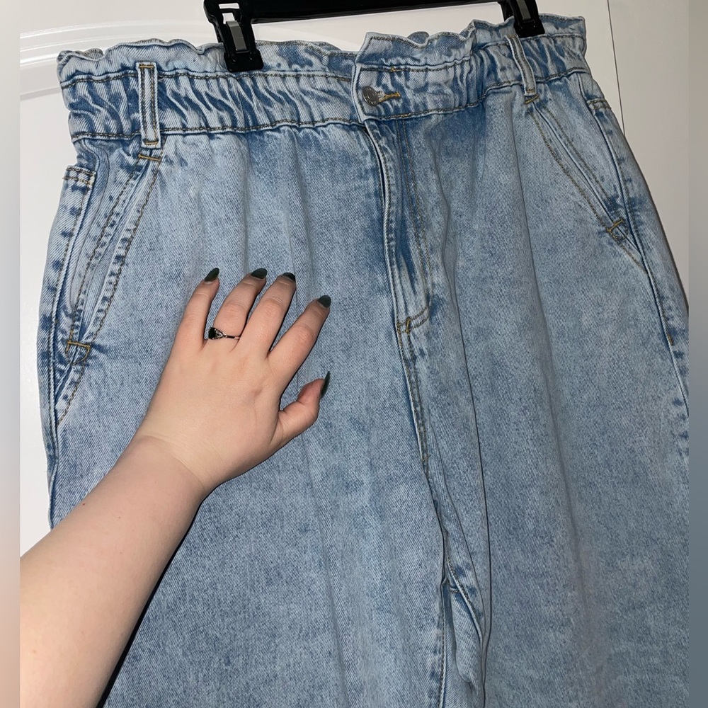 Zenana blue denim high waisted jeans NWOT - Picture 3 of 7